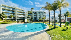Sunset - Luxury Property - Pool - Garden - 500m Beach